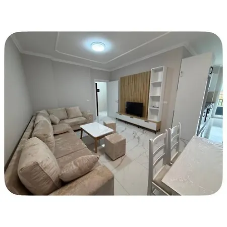 Appartement Luxury Near Airport Kamez